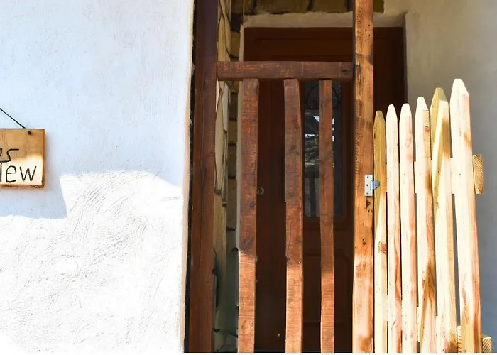 Daire Kastro's View *