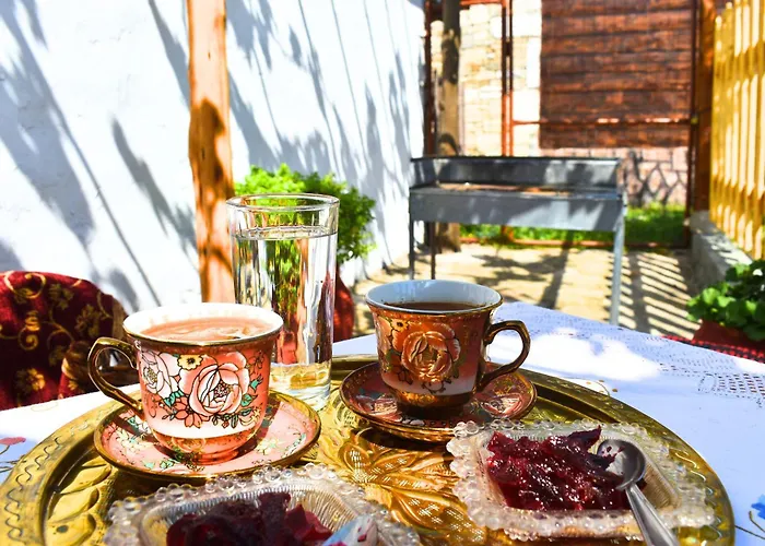 Daire Kastro's View *